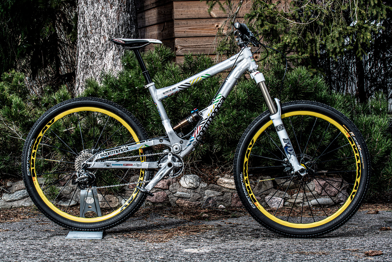 Commencal Supreme mini DH project