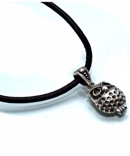 Hopeinen Pöllö Riipuskaulakoru